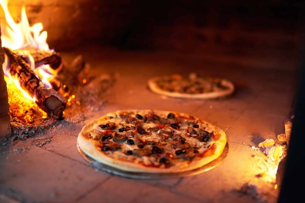 Découvrez les saveurs de la cuisson au bois